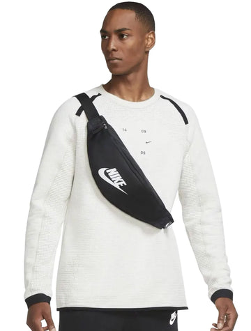 Riñonera con Logo Heritage